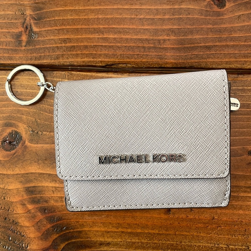 NWOT Michael Kors Grey Keychain Bifold Wallet
